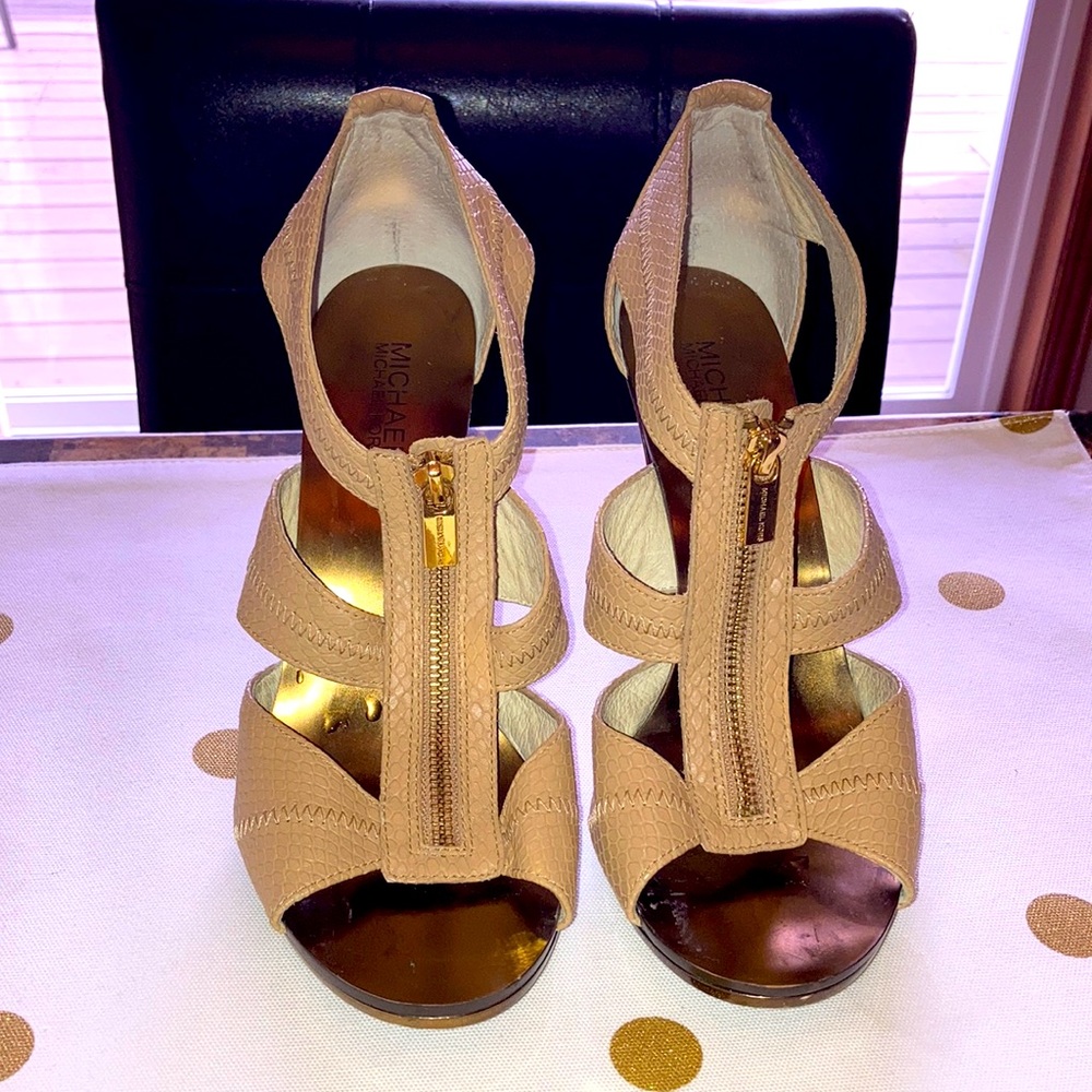 Michael Kors sandals size 10